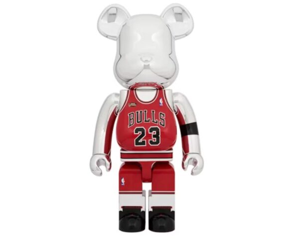 Bearbrick Michael Jordan 1985 Rookie Jersery 1000% Gold Chrome